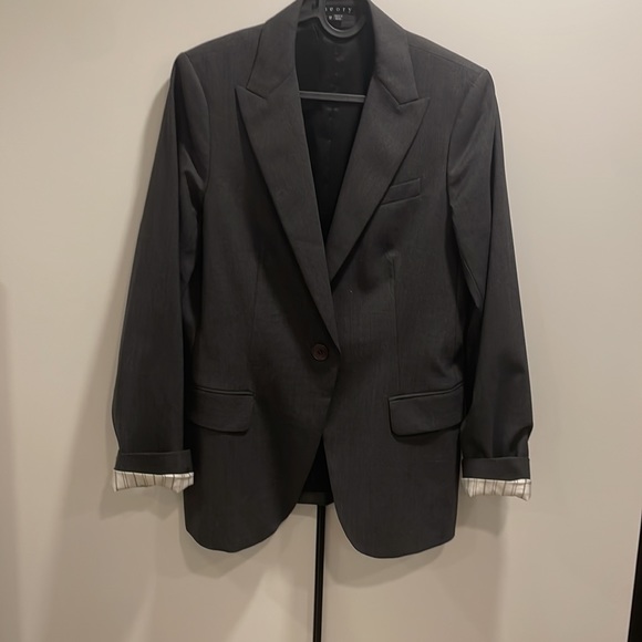 Classic Theory blazer in great condition size 12 - Picture 2 of 3